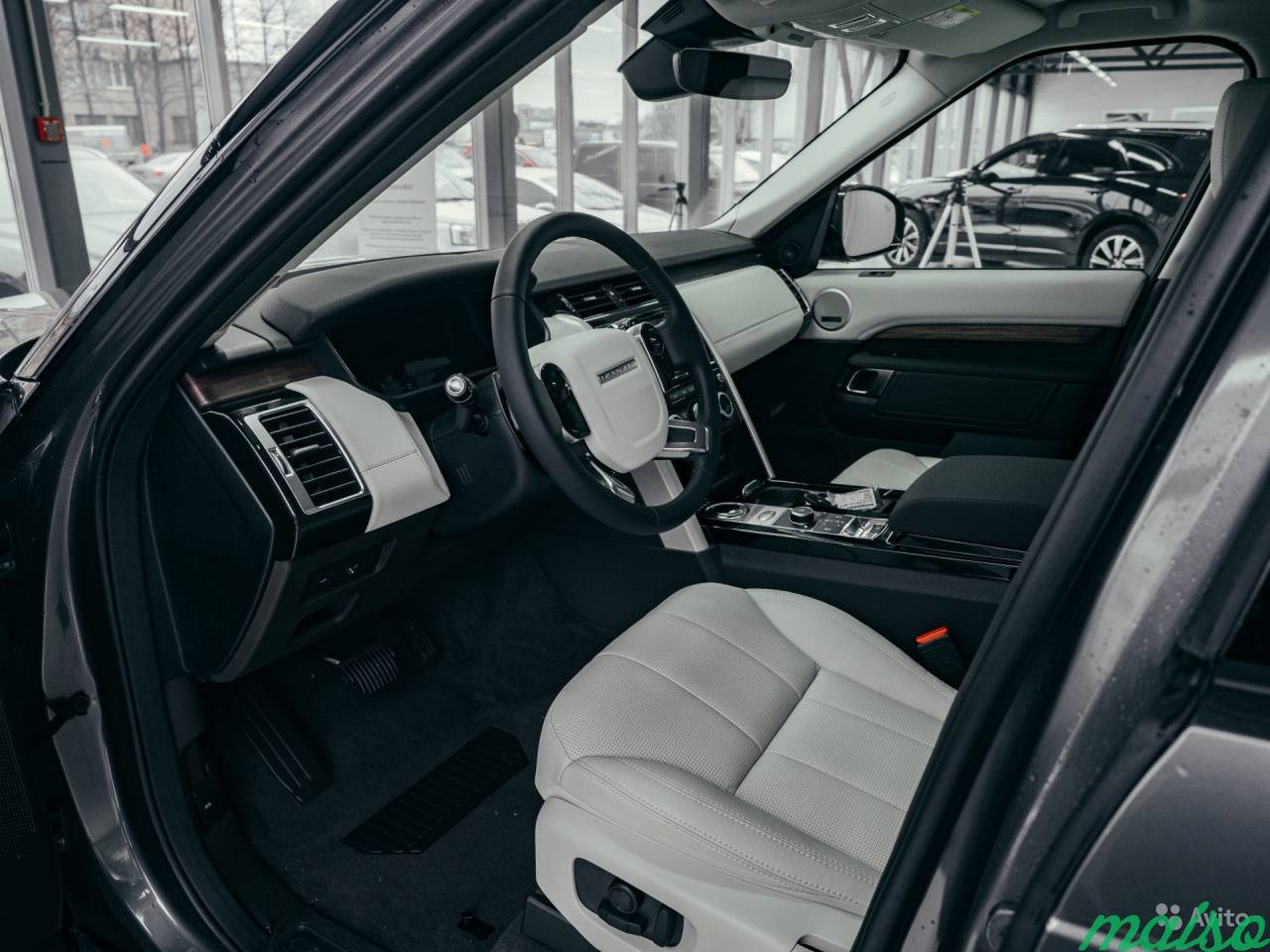 Land Rover Discovery 3.0 AT, 2018, внедорожник в Санкт-Петербурге. Фото 4